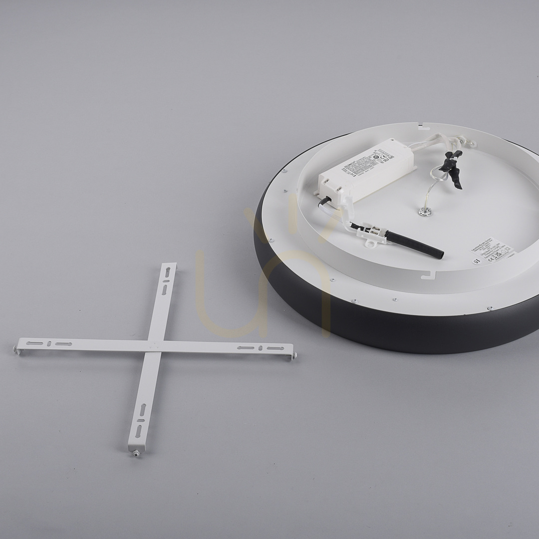Kontrollera VERTIGO 14384-18 Svart taklampa, 1xLED VERTIGO 14384-18 Svart taklampa, 1xLED