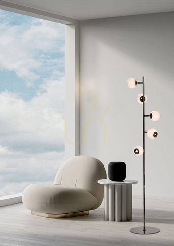 Kontrollera LUBERON golvlampa med 5 LED-lampor, svart krom, 3051-505, Aviano