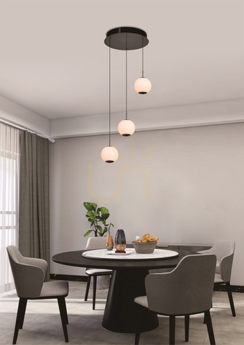 Kontrollera LUBERON Rund LED-pendellampa med tre lampor, svart krom, 5051-305, Aviano