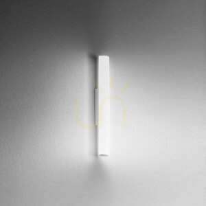 GAP482C Vit vägglampa från Gea Luce, IP44 small 0