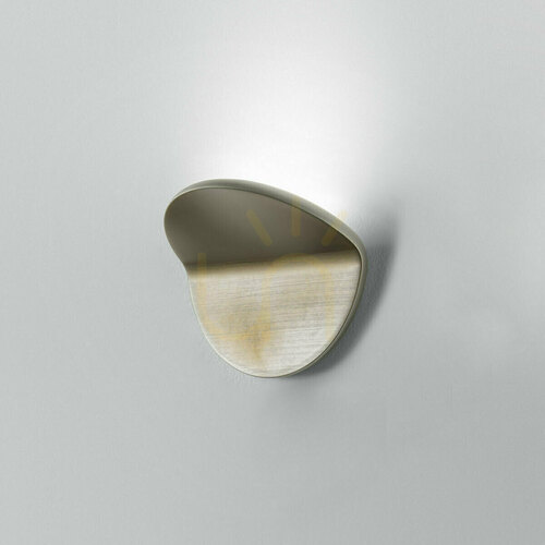 Kontrollera PLUG A MPLUAAA vägglampa, stål med antikfinish, Gea Luce