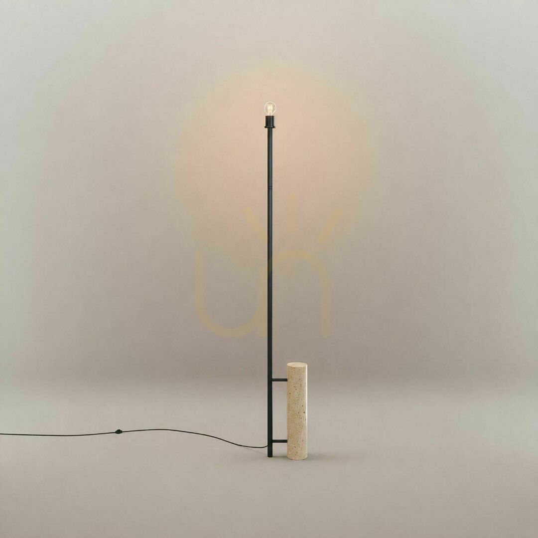 Utsikt Golvlampa s.luce Cruet i travertinsten och glas, svart, 190 cm, E27 Golvlampa s.luce Cruet i travertinsten och glas, svart, 190 cm, E27