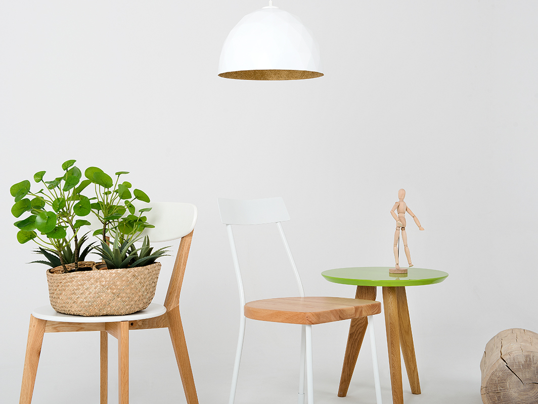 Utsikt Hängande lampa LEONARD M - guld och vitt Hängande lampa LEONARD M - guld och vitt