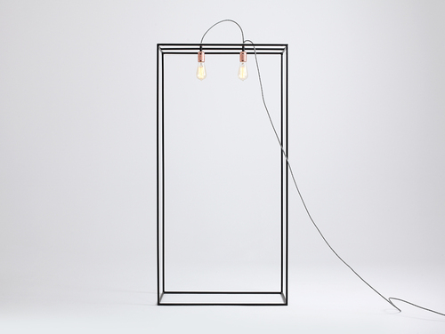 Kontrollera METRIC FLOOR golvlampa M.
