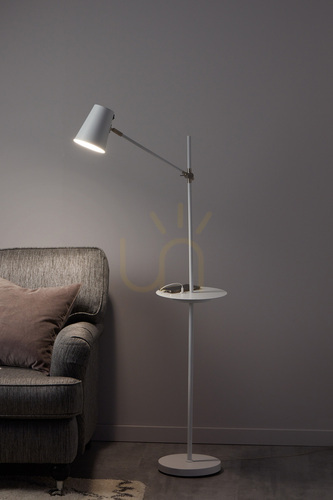 Kontrollera Golvlampa Markslojd Linear USB vit metall 107308