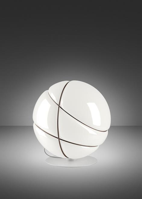 Kontrollera Fabbian Armilla F50 13W bordslampa - Svart och vitt - F50 B01 01 Fabbian Armilla F50 13W bordslampa - Svart och vitt - F50 B01 01