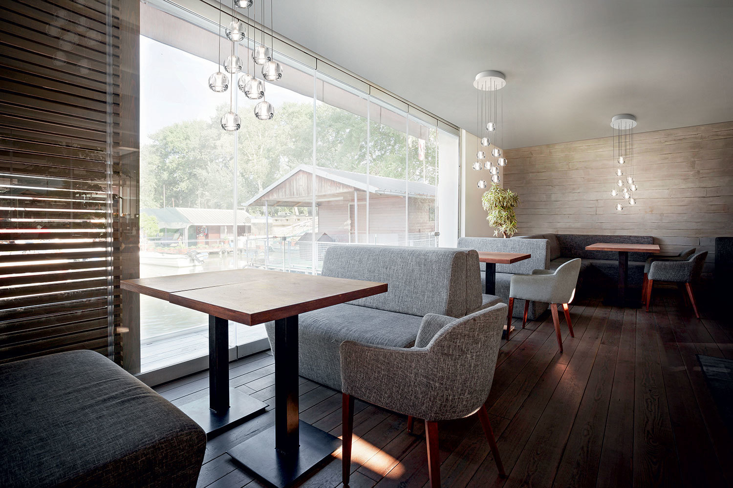 Förhandsvisning Fabbian Multispot F32 tillbehör Fyrkantig rosett - F32 M21 01 Fabbian Multispot F32 tillbehör Fyrkantig rosett - F32 M21 01